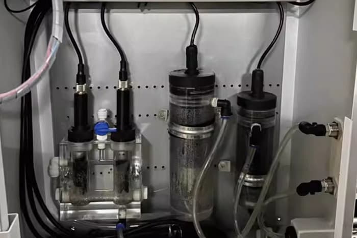 Online Liquid Analyzers: Enhancing Process Control in Industries